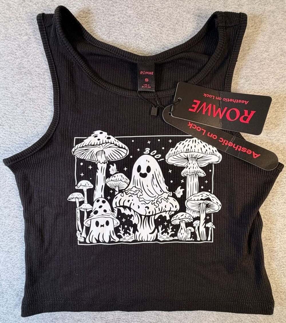 ROMWE Fairycore Mushroom Ghost Print Black Ribbed Crop Tank Top